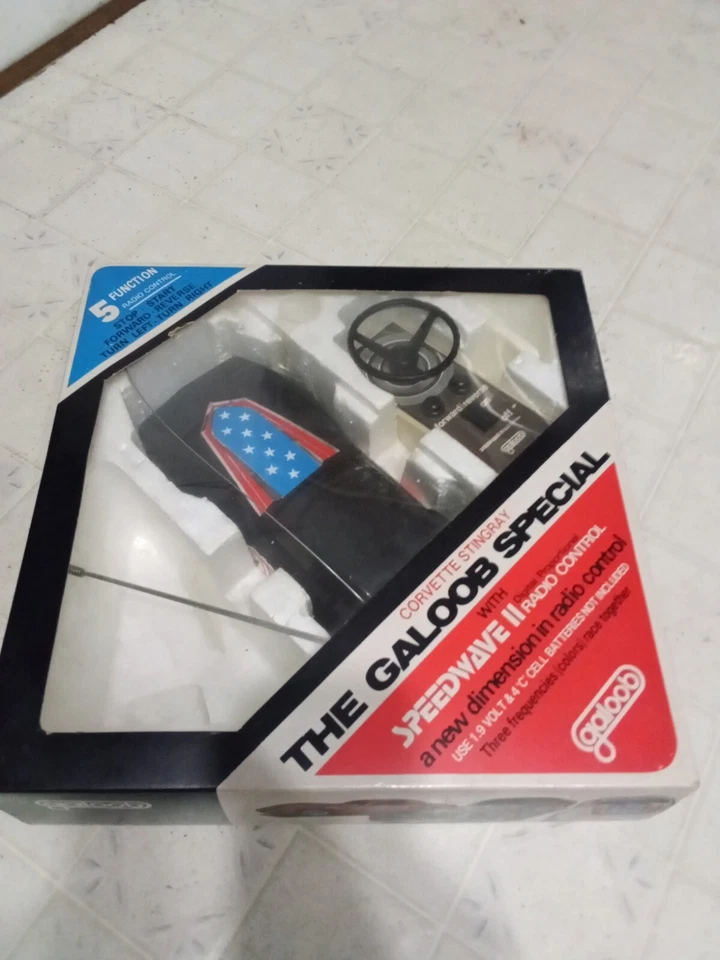  Coche Corvette R/C Galoob/Speed Wave 2 de colección. Funciona Foto 1 de 4