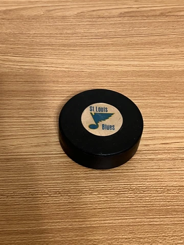 St. Louis Blues vintage hockey puck Cover