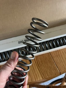 Eibach Moto Coil Springs Set – High-Performance Motorcycle Suspension Upgrade - Bild 1 von 12