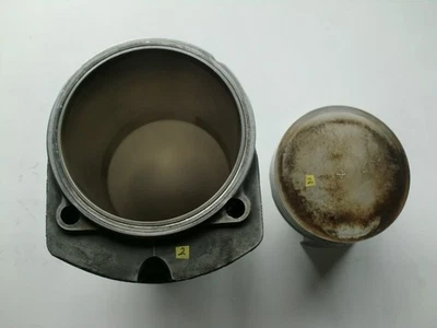 Porsche 911 Turbo 930 pistones y cilindros OEM motor genuino #2 Foto 1 de 4