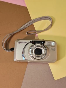 Yashica Zoomate 165EF analoge Kleinbildkamera von Kyocera 38–165 mm Zoom + Superblitz - Bild 1 von 6