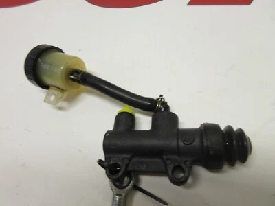 Ducati rear brake pump Supersport & ball joint 600 750 900 851 888 907 62540041A - Imagem 1 de 4