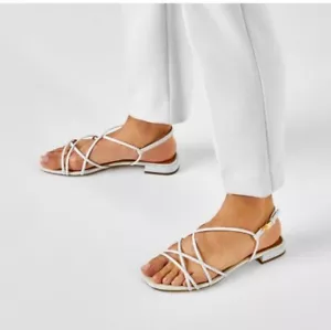 Tory Burch Strappy White Low Heel Shoes Sandals Size 9.5 - Picture 1 of 8