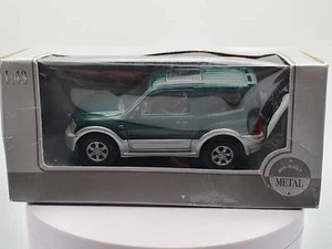 Mitsubishi Pajero MK 3 (1999) Automaxx 1/43 Verde - Imagen 1 de 2