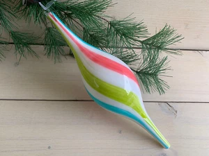 Robert Stanley Glas Weihnachtsschmuck türkis rosa weiß pastell Streifen Abschluss  - Bild 1 von 3