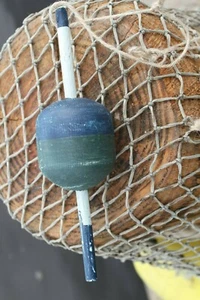1-Vintage Style Fishing Net Marker Weathered Look Wood, WF-1 - Picture 1 of 8