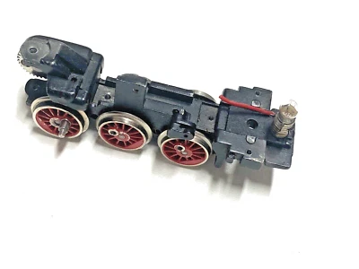 Märklin ho 3047  BR 44  --FAHRGESTELL mit RÄDER    --  34/3 - Bild 1 von 4