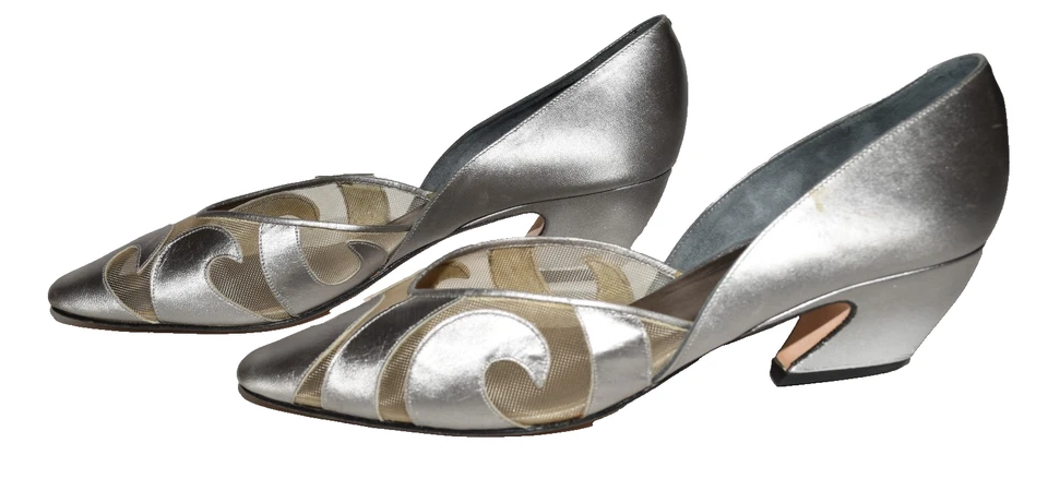 Paloma Silver Swirled Leather with Mesh Kitten Heel Pumps Size 8.5AA - Image 1 of 4