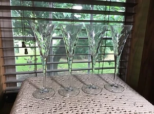 4 Elegant Crystal Pulled Stem Trumpet Leaf Design Champagne Flutes Glasses - Picture 1 of 7