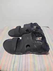 Size 12 - Nike Women’s Owaysis Sandal Triple Black CK9283 001 - Picture 1 of 4