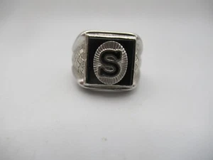 Anello uomo in argento sterling iniziale - Foto 1 di 6