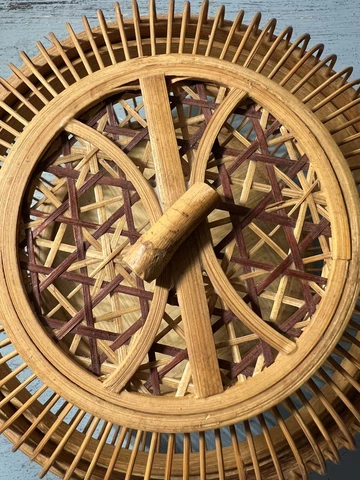 Vintage Bamboo Storage Basket With Lid. Open Weave Rattan Star Pattern Cover