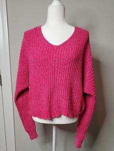 NWT WOVEN HEART Women's Size Small S Chunky Knit Long Sleeve V-Neck Sweater Pink - Picture 1 of 9