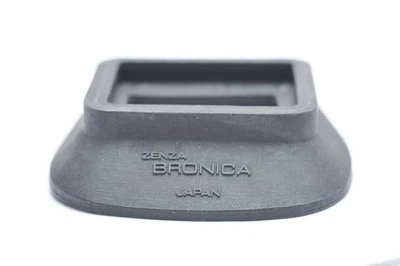 Ojo de goma Bronica para visor buscador de prisma/AE EyePiece para ETR 645 Foto 1 de 3