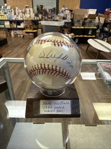 Dave Winfield Signed Rawlings 1992 World Series Baseball 549/999 AUTO w/ JSA COA - Picture 1 of 2