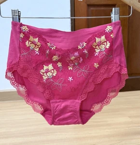 Braguita de abuela de algodón sedoso rosa intenso de colección pura floral encaje talla 7/L - Imagen 1 de 23