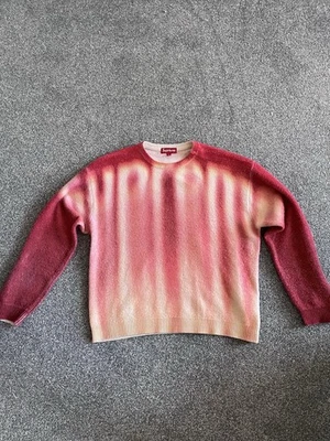Supreme Red Blur Textured Sweatshirt Jumper Medium - Image 1 of 4