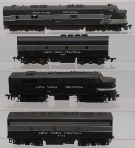 Life Like HO New York Central Diesel Locomotives: 2443, 1049, 4005, 2410 [4] - Picture 1 of 4
