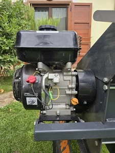 trituratore rami - Foto 1 di 7