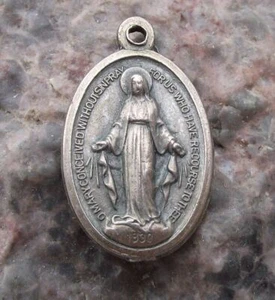 Vintage Gottesmutter Maria betet für uns christlich religiös heilige Ikone Charm - Bild 1 von 6
