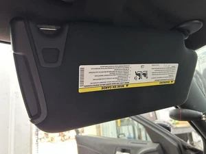 Driver Sun Visor With Illumination Fits 11 13-14 300 333825 - Picture 1 of 12