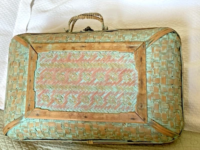 Vintage Wood & Woven Wicker Rattan Carry Case luggage storage decor cottagecore - Image 1 of 4
