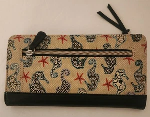WOMANS WALLET RELIC TAN & BLUE / SEAHORSR & STARFISH TROPICAL CANVAS PRE-OWNED - Picture 1 of 8