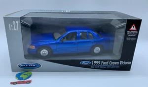 Welly Ford Crown Victoria1999, automodello scala 1:24, vintage (2139) - Foto 1 di 5