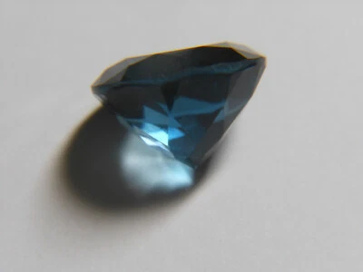 Topaz London Blue Large 6.52 ct, USA 20 Year Vendor, Excellent Round Cut - Image 1 of 4