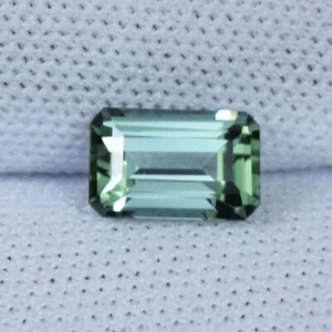 0.90 ct TOP LUSTROUS MINT GREEN / NATURAL ELBITE TOURMALINE - Octagon Gem !! - Picture 1 of 3