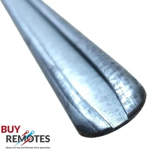 B&D Garage Door Locking Bars Suits Doors Up To 3150mm Wide 061114 - Single Door - Picture 1 of 5