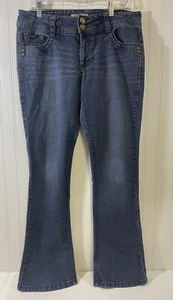 Democracy Jeans Womens Size 12 Bootcut Inseam 32in Medium Wash - Picture 1 of 6