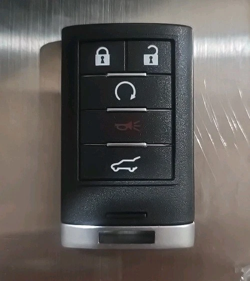 OEM 2007-09 CADILLAC SRX 5B. KEYLESS ENTRY REMOTE FOB  - Image 1 of 1