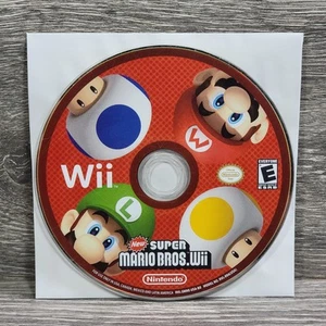 New Super Mario Bros. Wii Nintendo Videospiel NUR DISC!! Luigi Platformer - Bild 1 von 7