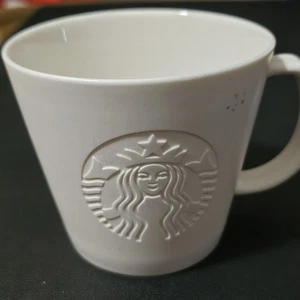 Taza Starbucks Grey Siren GRANDE 2019 nueva, sin usar 16 oz grande sirena blanco mate - Imagen 1 de 5