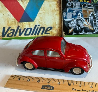 LOOK! Vintage Tonka  red Volkswagen Beetle, very nice and clean, sweet one! WQW! - Image 1 of 4