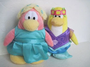 7" Lot of 2 CLUB PENGUIN Plush Stuffed Animals - Picture 1 of 8