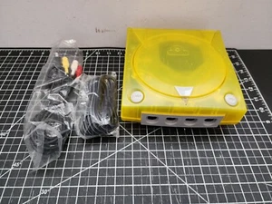 SEGA Dreamcast With Custom Shell, MOD Translucent Banana Yellow Tested Working - Picture 1 of 14