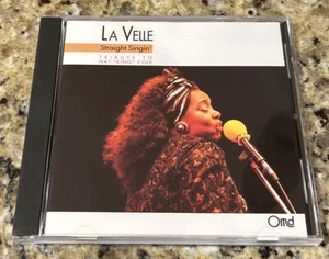 RARE CD LA VELLE STRAIGHT SINGIN' TRIBUTE TO NAT KING COLE 11 TITRES 1991 CD1528 - Bild 1 von 3