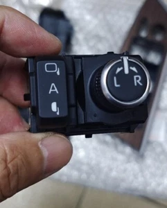 OEM Power Folding Mirror Switch for Toyota Sienna 2021-Present – OEM 848720E140 - Picture 1 of 3