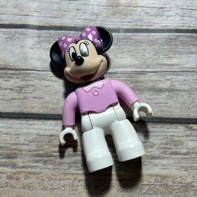Lego Duplo Mini Minnie Mouse Disney Junior Figure With Pink Shirt & Bow Toy Bloc - Image 1 of 2