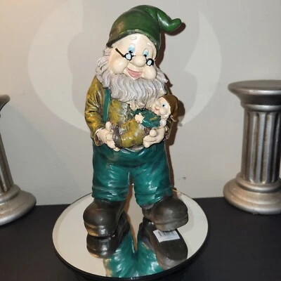 FANTASY DECOR GRANDPA GARDEN GNOME STATUE FIGURINE - Image 1 of 4