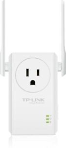 TP-LINK 300Mpbs Wi-Fi Range Extender Power Outlet Pass-though TL-WA860RE N300