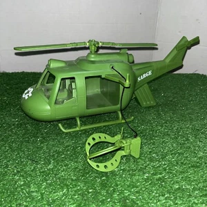 Disney Pixars Sarge Toy Story Green Army Helicopter Trigger Operated Propellers - Picture 1 of 11