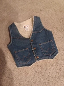VTG Wrangler Sherpa Lined Denim Vest~ Boys Small - Picture 1 of 5