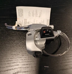 Shimano Nexave 3 compartimentos palanca de freno y palanca de cambios en un ST-T300 nuevo - Imagen 1 de 2