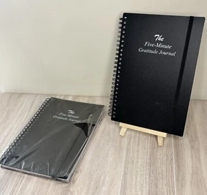 The Five Minute Gratitude Journal With Quotes And Affirmations - Picture 1 of 6