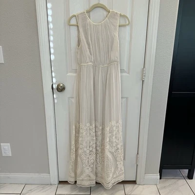 100% Silk Max Studio White Maxi Dress With Lace Detail Size Small - Image 1 of 4