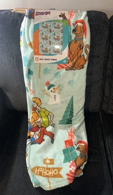 Scooby Doo & Gang Christmas Holiday 50”x70” Silk Touch Throw Blanket - Image 1 of 4