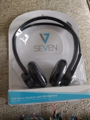 V7 Seven HU311 USB Stereo Headset with Mic - Image 1 of 2